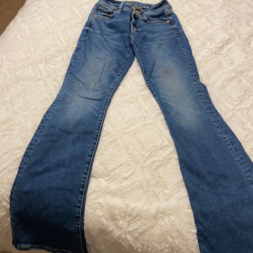 0R American Eagle, some discoloration on thigh.